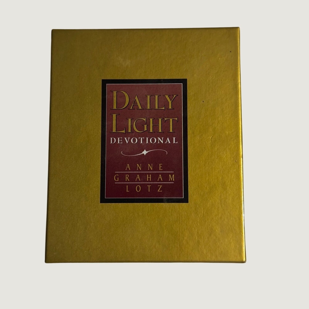Daily Light Devotional Anne Graham Lotz Burgundy Faux Leather Gift Boxed Book